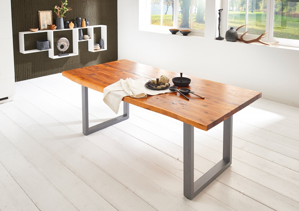 Esstisch Baumkante massiv Akazie cognac 120 x 80 silber IMKA