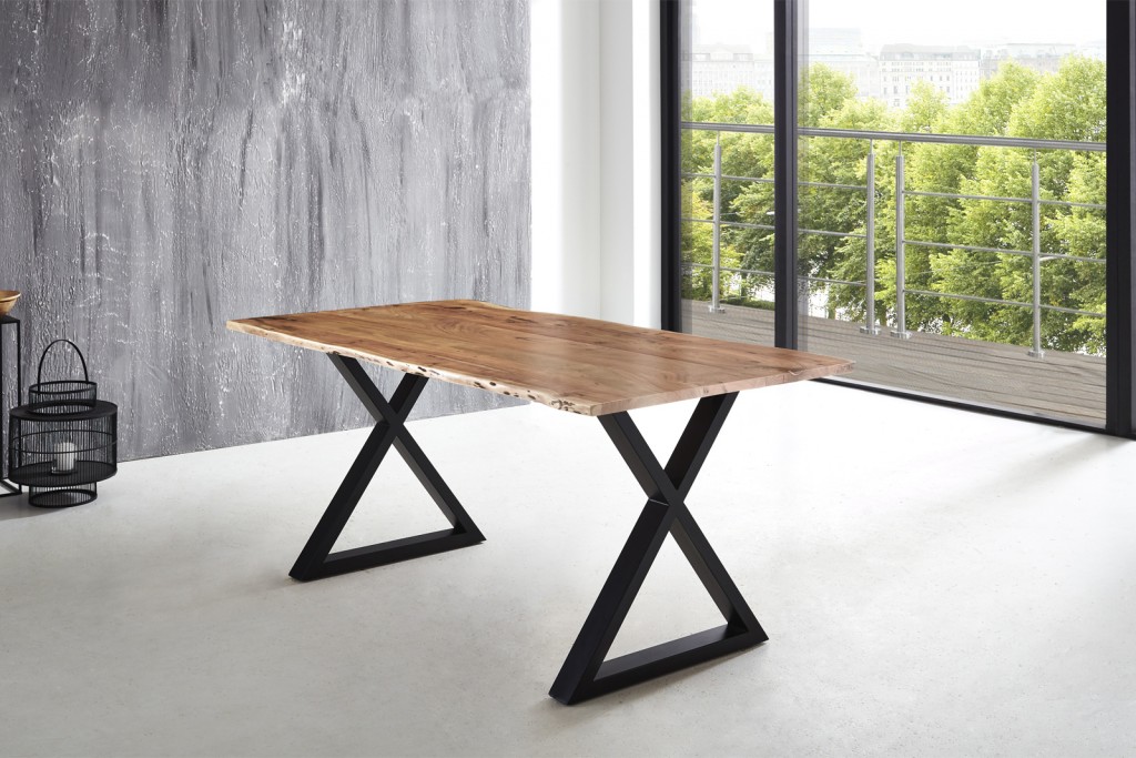 Esstisch Baumkante massiv Akazie natur 160 x 85 schwarz X-Gestell LUBIN