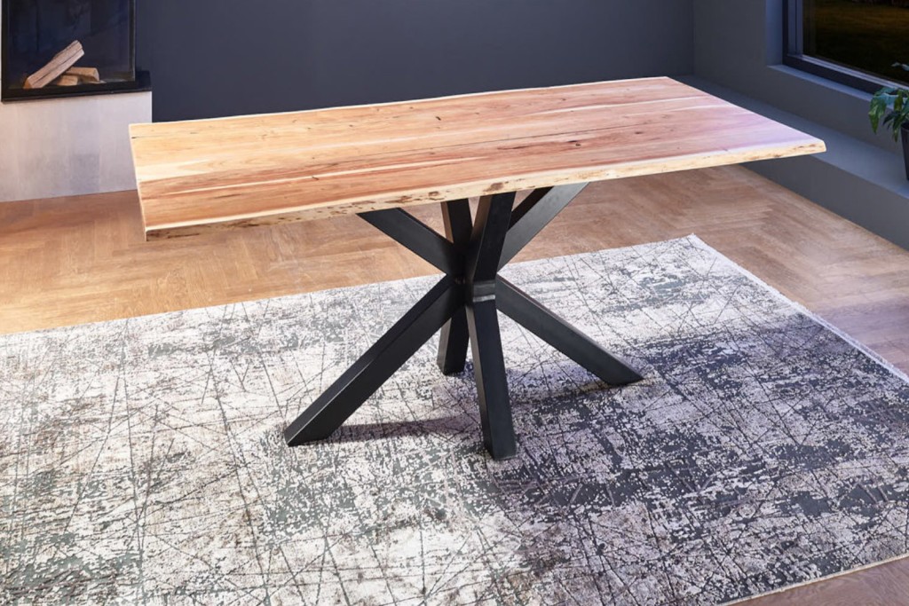 Esstisch Baumkante massiv Akazie natur 140 x 80 schwarz FELINA