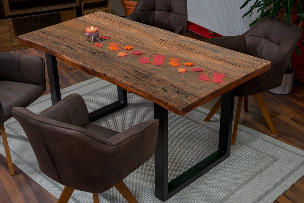 Baumkantentisch Rough Wood Platte 180 cm U-Gestell schwarz Ramon