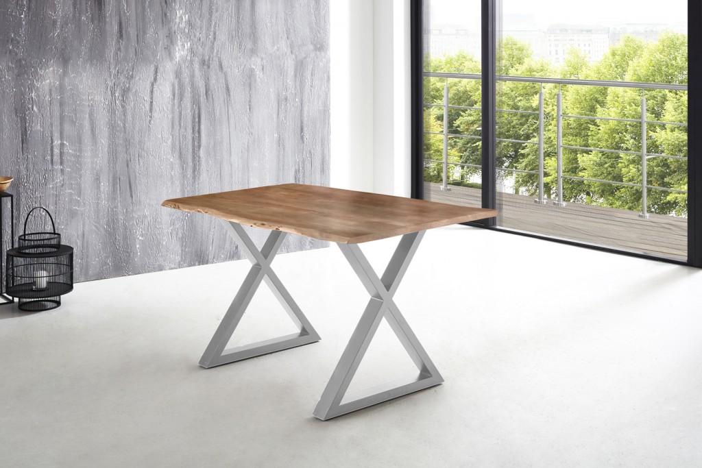 Esstisch Baumkante massiv Akazie natur 140 x 80 silber X-Gestell LUBIN